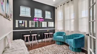 Poolside Tampa Stay- Game Room & Glam Room- Pool- Darts- Pool Table- Next to MacDill AFB - 8