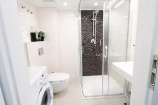 Prague Muzeum Apt - 2 min to Wenceslas Sq, Praha 1 - 9