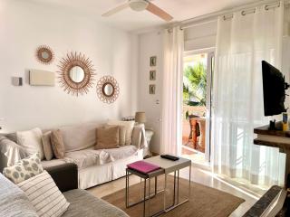 Private Solarium - Golf and Pool View - Las Ramblas 830 - 2