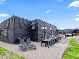 14 person holiday home in Glesborg - 0