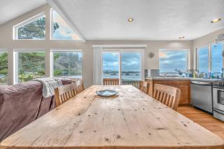 The Bay House on 52nd - 3