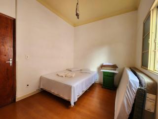 Casa Espaçosa no Centro Histórico - 4