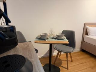 Modern DesignApartment Forest und Spa Retreat - 4