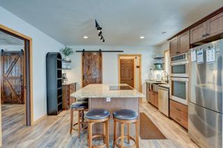 Buena Vista Mountain Retreat - Ultimate Privacy with Spa & Unbeatable Views - 4