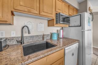 Waters Edge 411 - 1