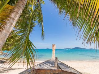 Fantastic Apartment With Pool, 7 Minutes to Beach - 6