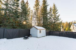 Bright 3BR Upper Suit, 23 min to Jasper NP - 9