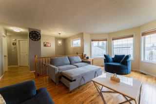 Bright 3BR Upper Suit, 23 min to Jasper NP - 7