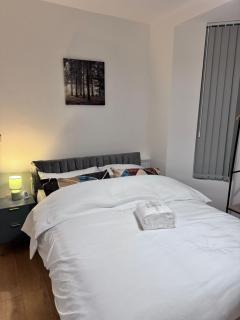 Liverpool Dockside 4-bed House - 2