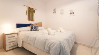 SeaHomes Vacations - Sabanell Dreamplace apt with PKG - 2