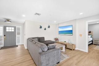 4BR Getaway Near Beach & Village Sleeps 8 - 7