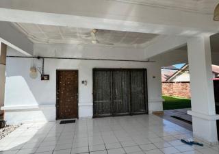 Kota Puteri Homestay Musllim Only - Near to Bandar Tasik Puteri - 9