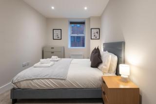 Modern 1-Bed Flat in Central Hull Near Old Town - 8