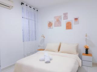 Cozy Homestay 6-10pax Double storey - 8