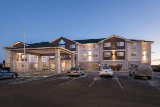 Days Inn & Suites by Wyndham Castle Rock - 8