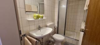 Doppelzimmer Heimatliebe mit schönem Balkon - Pension Hauber - 1