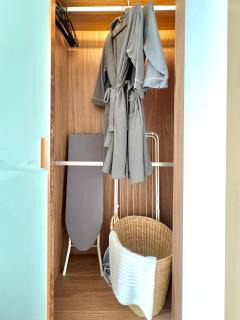 WalkToBTS>EMDistrict/CityViewPool&Gym/WiFi/Washer - 1