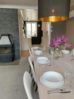 Family-Friendly Townhouse In Mandal Old Town - 4