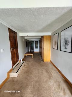 Up Market Affordable Business Accommodation - 2