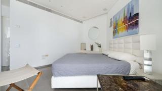Luxury 2BR at Royal Beach Residence TLV By Barnes - 6