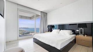 Luxury 2BR at Royal Beach Residence TLV By Barnes - 5