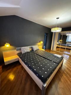 Варшавська - 5