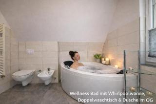 Villa Mara - für 12 Gäste, Sauna, 1 Wirlwanne, 2 Duschen, Kamin, 5 SZ, 3 WC, Highspeed Internet, abgezeuntes Grundstück - 3