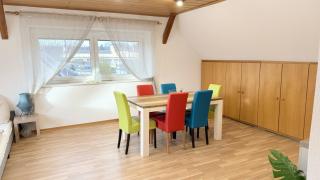 Großzügige Wohnung - 1 Minute zum Pferdezentrum - 2