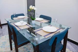 Executive living one bedroom apartment with fully equipped gym swimming pool children playing ground and amazing scenic city views - 8