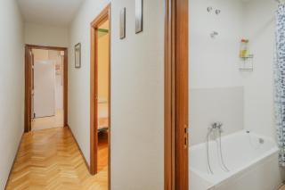 Vut Plaza De La Fruta - Ávila - 8