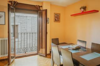 Vut Plaza De La Fruta - Ávila - 9