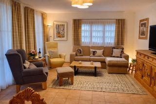 Laax Cozy Apartment Ski Bus in front of the Door - 4