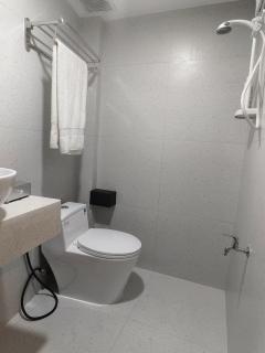 District 1, Bui Vien - 6