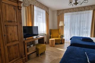 Domek Gabi z balią w ogrodzie - 3