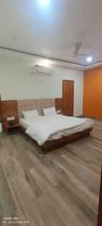 Govindam Hotel And Restaurant - 4