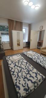 Central 1BR Apartment, Simple Yet Functional - 4