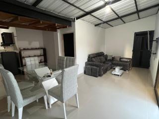 Hermoso apartamento con excelente ubicación - 3