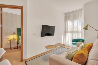 Central Duplex & Terrace Views by ELE Apartments - 1