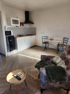 Mareva House - Discreet with parking - 4