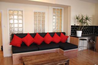 1 Fitzhamon Embankment APARTMENTS opposite Principality Stadium - LONG STAY OFFER - Cardiff - 4