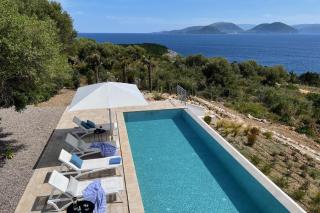 VILLA PINEA - Newly built modern villa few minutes from the beach - - Évyiros - 0