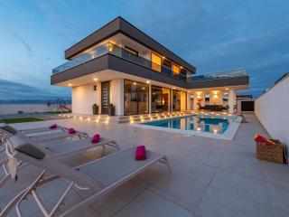 Villa Kraken ZadarVillas - 0