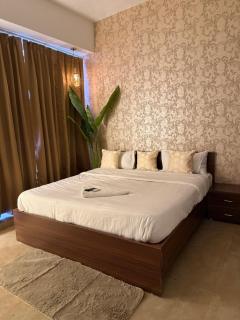 Fifth Heaven Studio at Spectrum Mall - 4