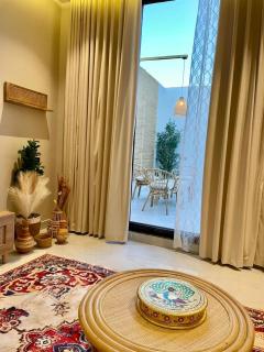 Bohemian Oasis - One Bedroom, Living Room, Outd - 6