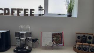 Poseidon Beachfront Holiday Home - 8