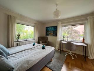 Family-friendly villa near the city - 1