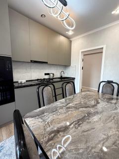 2-ка элитка в районе Филармонии - 0