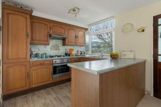 Baywatch Sea View Retreat - 2