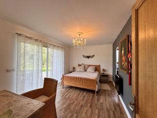 Maison Eztiena - Cozy Apartment and garden - 6