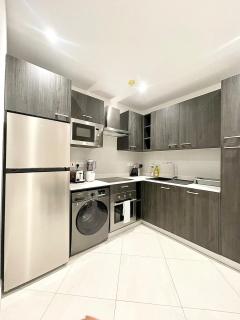 Stylish and Cozy 2 Bedroom Apt at East Legon - 1